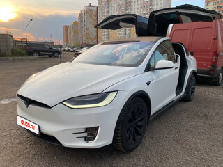 2018 Tesla Model X 100D I, белый, 3950000 рублей, вид 3