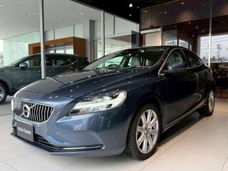 2019 Volvo V40 II Рестайлинг, серый, 990001 рублей, вид 1