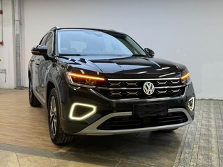 2023 Volkswagen Tayron I Рестайлинг, чёрный, 1930000 рублей, вид 3