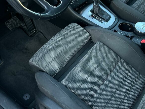 2016 Audi Q3 I (8U) Рестайлинг, белый, 1880000 рублей - вид 24