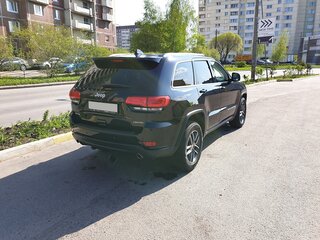 2018 Jeep Grand Cherokee IV (WK2) Рестайлинг, чёрный, 4400000 рублей, вид 4