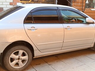 2002 Toyota Corolla IX (E120, E130), серебристый, 320000 рублей, вид 3