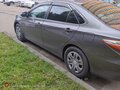 2016 Toyota Camry VII (XV50) Рестайлинг, серый, 1430000 рублей - вид 3