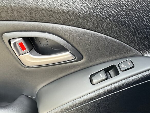 2013 Hyundai ix35 I, серый - вид 17