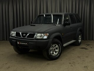 Nissan Patrol V (Y61)