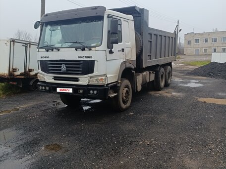 2012 Sinotruk Howo HW76, белый, 1690000 рублей, вид 2