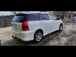 2004 Toyota Wish I, белый, 799999 рублей, вид 3