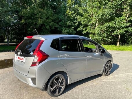 2015 Honda Fit III, серый, 990000 рублей, вид 4