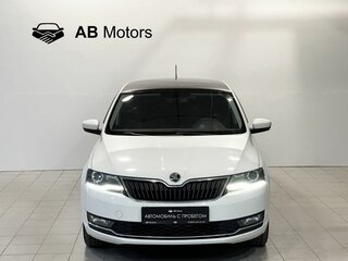 2018 Skoda Rapid I Рестайлинг, белый, 1390000 рублей, вид 2