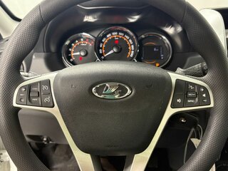 2026 Lada (ВАЗ) Largus I Рестайлинг, белый, 1837000 рублей, вид 4