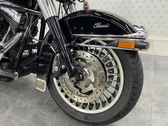2009 Harley-Davidson Electra Glide, чёрный, 690000 рублей - вид 18