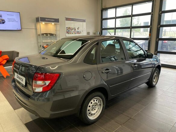 2026 Lada (ВАЗ) Granta I Рестайлинг, серый, 1116000 рублей - вид 5