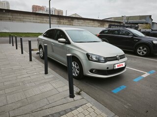 2011 Volkswagen Polo V, бежевый, 650000 рублей, вид 3