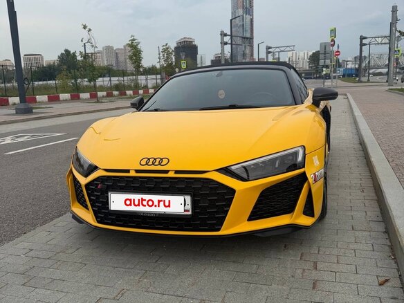 2019 Audi R8 V10 performance II (4S) Рестайлинг, жёлтый, 14000000 рублей - вид 2