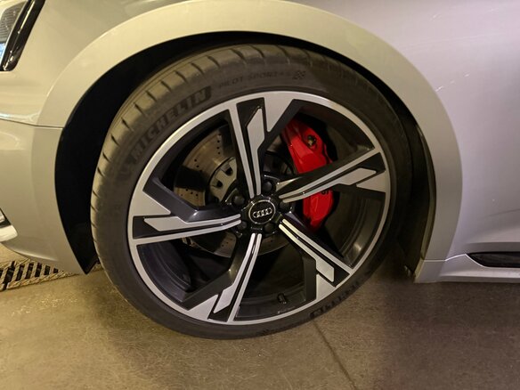 2019 Audi RS 5 II (F5), серебристый, 5400000 рублей - вид 14