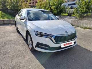 2021 Skoda Octavia IV (A8), белый, 2550000 рублей, вид 1