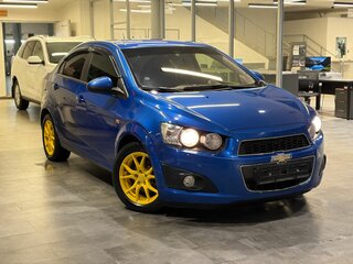 2014 Chevrolet Aveo II, синий, 669000 рублей, вид 3