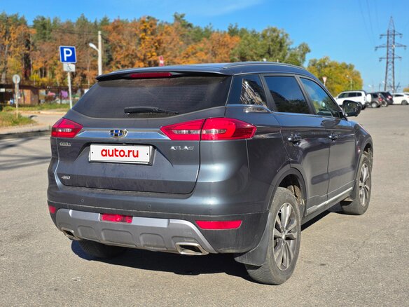 2021 Geely Atlas I, серый, 1750000 рублей - вид 5