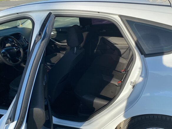 2013 Ford Focus III, белый, 725000 рублей - вид 6