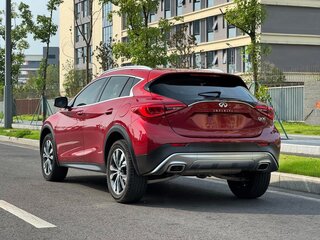 2019 Infiniti QX30, красный, 1420000 рублей, вид 4