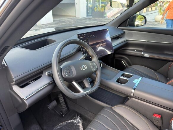 2026 Changan Qiyuan Q07 31.7 kWh, чёрный, 3400000 рублей - вид 8