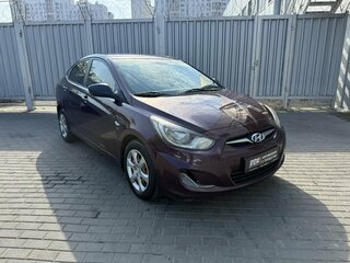 2011 Hyundai Solaris I, фиолетовый, 675000 рублей, вид 3