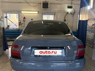 1998 Audi A4 I (B5), серый, 400000 рублей, вид 3