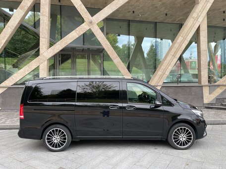 2020 Mercedes-Benz V-Класс Long 300 d длинный III (W447) Рестайлинг, чёрный, 4490000 рублей, вид 4