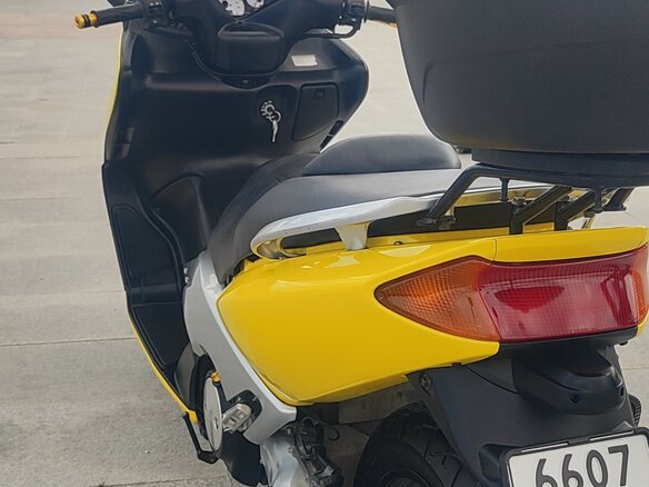 2003 Yamaha TMAX, жёлтый, 300000 рублей - вид 14