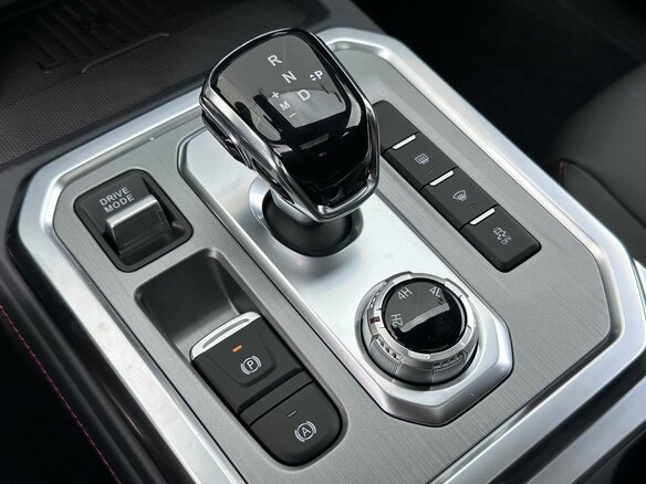 2026 JAC T9, белый, 3700000 рублей - вид 9