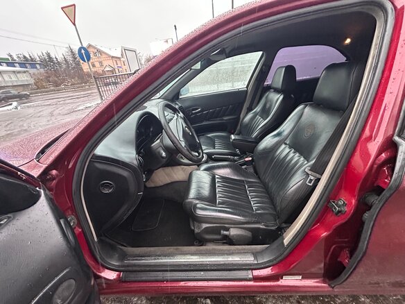 2001 Alfa Romeo 166 I, красный, 400000 рублей - вид 12