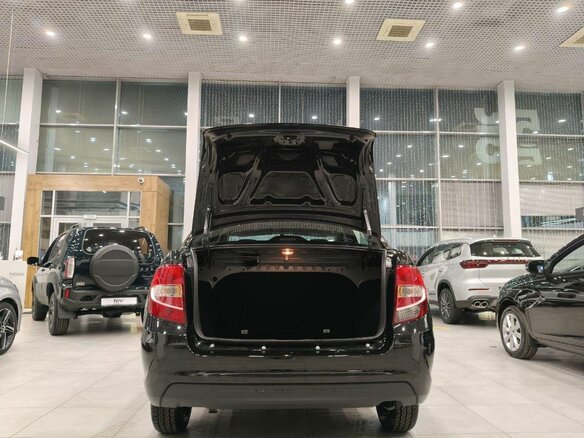2026 Lada (ВАЗ) Granta I Рестайлинг, чёрный - вид 5
