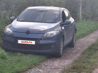 2014 Renault Megane III Рестайлинг, синий, 658000 рублей, вид 1
