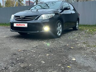 2010 Toyota Corolla X (E140, E150) Рестайлинг, чёрный, 1350000 рублей, вид 1
