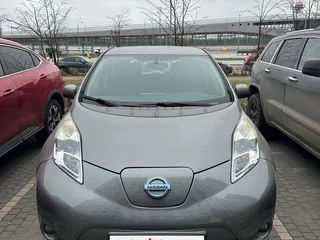 2014 Nissan Leaf I (ZE0/AZE0), серый, 1000000 рублей, вид 1