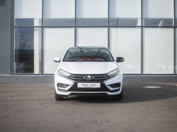 2023 Lada (ВАЗ) Vesta I Рестайлинг (NG), белый, 1110000 рублей - вид 2