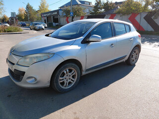 2010 Renault Megane III, серебристый, 520000 рублей, вид 2