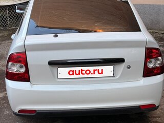 2010 Lada (ВАЗ) Priora I, белый, 180000 рублей, вид 4