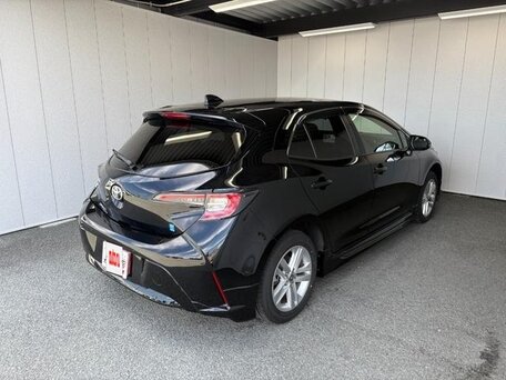 2022 Toyota Corolla Sport XII (E210), чёрный, 1310000 рублей, вид 4