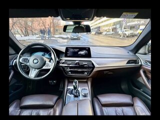 2019 BMW 5 серии 530d xDrive VII (G30/G31/G38), чёрный, 3520000 рублей, вид 3