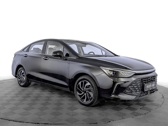 2023 BAIC U5 Plus, чёрный, 650000 рублей - вид 2