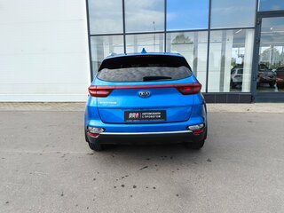 2018 Kia Sportage IV Рестайлинг, синий, 2159000 рублей, вид 5