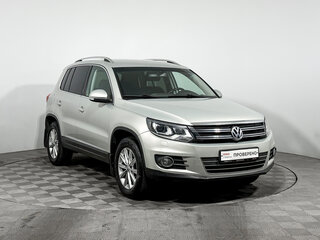 2013 Volkswagen Tiguan I Рестайлинг, жёлтый, 989000 рублей, вид 3