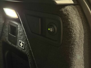 2026 BMW X7 40d I (G07) Рестайлинг, белый, 17890000 рублей, вид 4