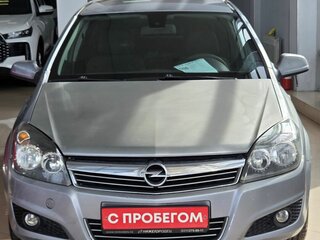 2011 Opel Astra H Рестайлинг, серебристый, 310000 рублей, вид 2