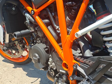 2017 KTM 1290 Super Duke R, оранжевый, 1120000 рублей, вид 5