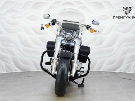 2018 Harley-Davidson Fat Boy, чёрный, 1847000 рублей, вид 4
