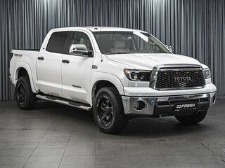 Toyota Tundra CrewMax II