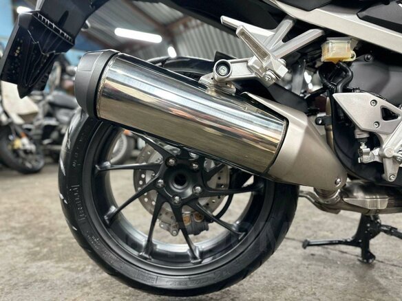 2015 Honda VFR 800X (Crossrunner), белый, 890000 рублей - вид 30