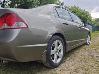 2008 Honda Civic VIII Рестайлинг, серый, 900000 рублей, вид 4